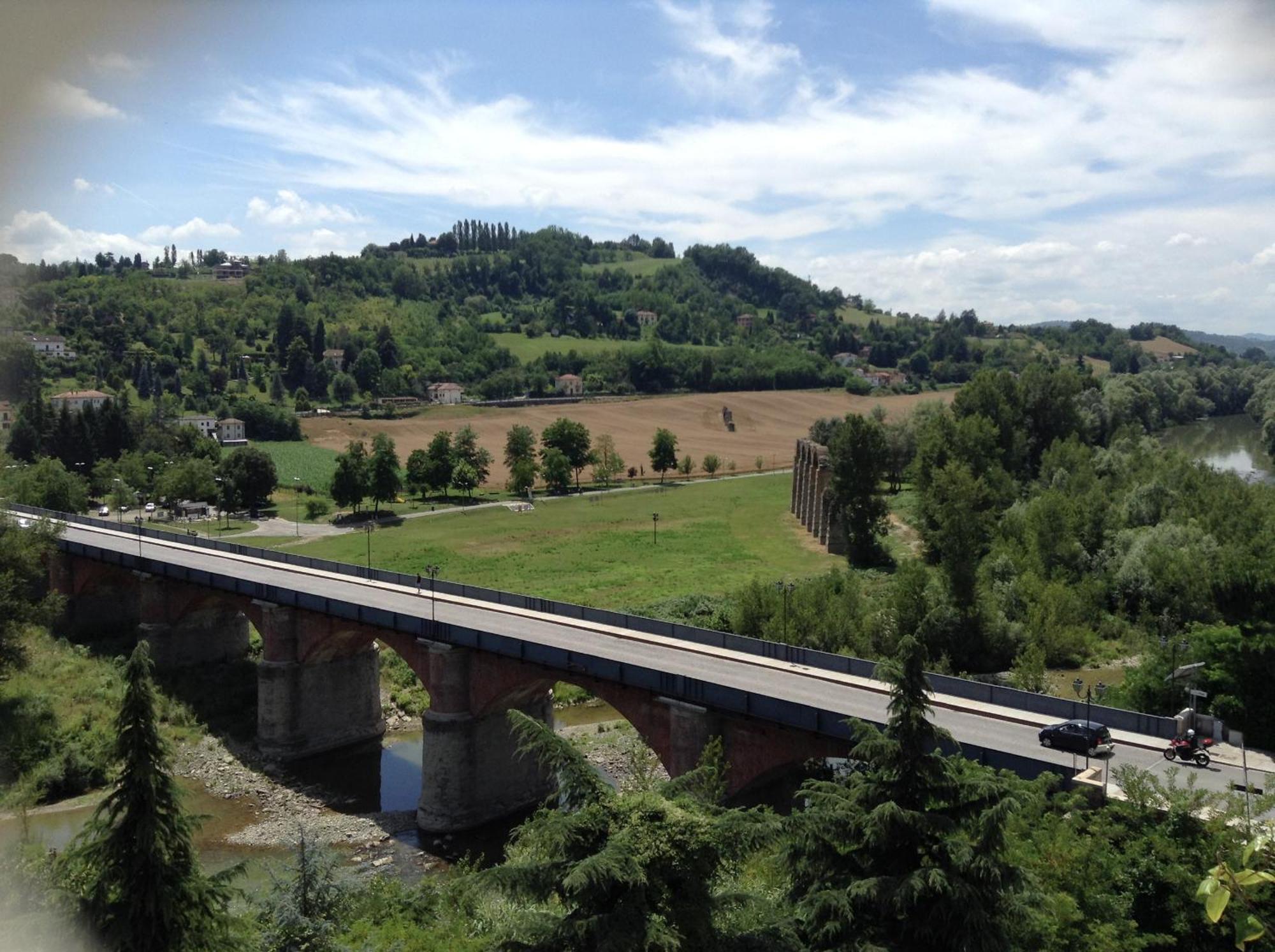 Appartamento Lella Con Meravigliosa Vista Vicino Alle Terme Аккуї-Терме Номер фото